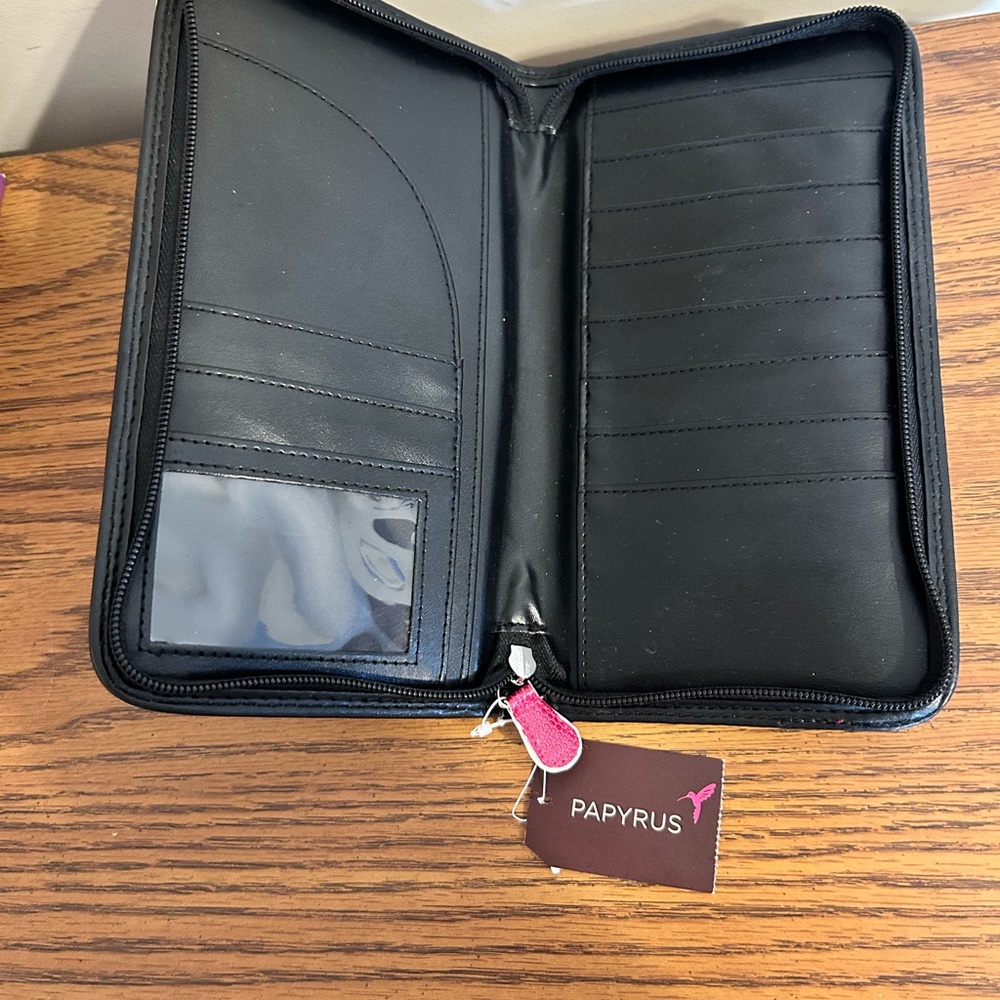 Papyrus Raspberry Textured Travel Wallet/NWT - Picture 2 of 2